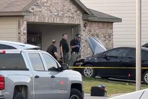 crisis salud mental mujer asesinada policías Converse Texas