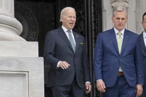 Joe Biden, Kevin McCarthy