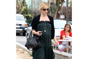 sarah-michellle-gellar-embarazada.png