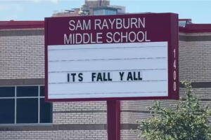 ICE San Antonio Northside ISD Sam Rayburn maestro amenazas inmigración escuela estudiante policía Texas