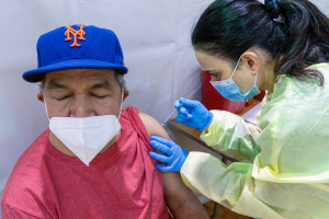 vacuna-Covid-19-Tarrant