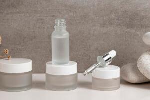 Rutinas simples, piel real y productos efectivos definirán la nueva tendencia del skincare.