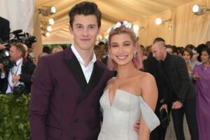 Shawn Mendes y Hailey Baldwin en la Met Gala 2018