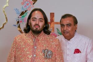 INDIA-SOCIETY-WEDDING-AMBANI