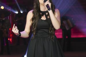 Las presentaciones de La Reina de la Canción en fotos