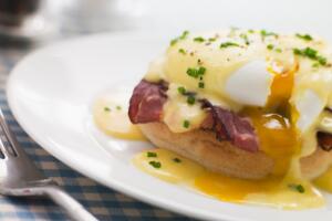 Huevos benedicto 2.jpg