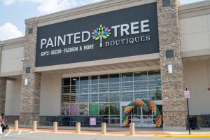 Cierre de Painted Tree Boutiques impacta a cientos de pequeños negocios en San Antonio y Texas