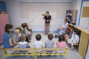 maestra kinder