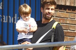 Piqué con bebés