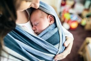 madre-bebe-porteo-portar.jpg
