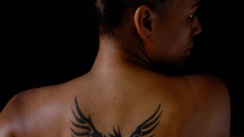 Color Del Tatuaje Y Tonos De Piel Entretenimiento Cultura Pop Univision Color Del Tatuaje Y Tonos De Piel Entretenimiento Cultura Pop Univision