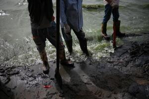 VENEZUELA-ELECTION-ENVIRONMENT-OIL-POLLUTION