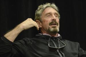 John McAfee en un evento de tecnología en California en 2013. 