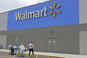 Walmart emplea a 1.4 millones de personas.