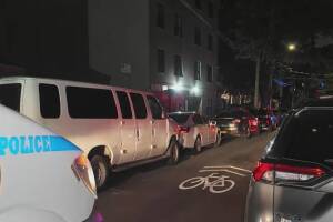 Buscan a conductor acusado de atropellar y causar la muerte a un ciclista en El Bronx.