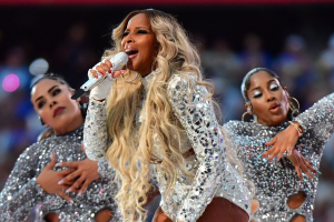 mary-j-blige-medio-tiempo-de-super-bowl-2022.png