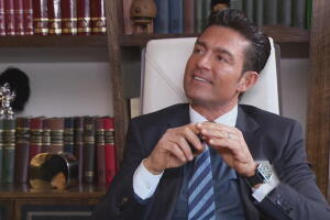 Fernando Colunga Pasión y poder