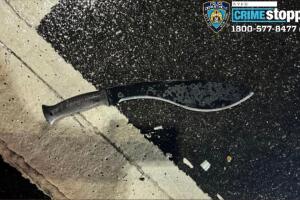Atacan con machete a policías cerca de Times Square