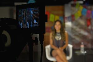 En el backstage con Ale Espinoza durante su Facebook Live