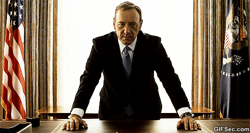 7-momentos-de-House-of-Cards-que-fueron-realmente-sorpresivos-6.gif