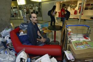 FRANCIA-AEROPUERTO-DECESO
