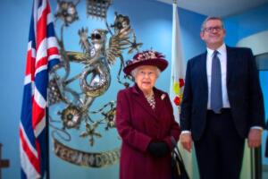 Andrew Parker jefe casa real británica