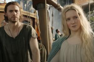 galadriel frente a numenor the rings of power.jpg