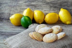 limones_y_galletas.jpg