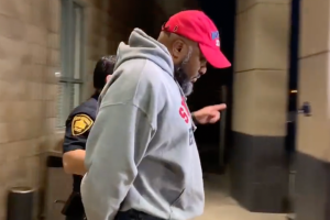 Lloyd-Pegues-maestro-secundaria-mensajes-alumna