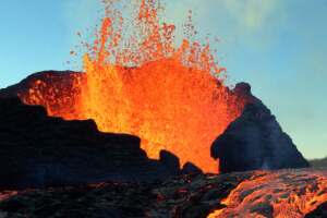 La-historica-erupcion-del-Volcan-Krakatoa-1.jpg