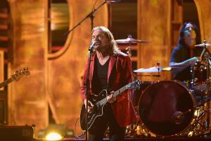 2015 Premios Lo Nuestros Awards - Show