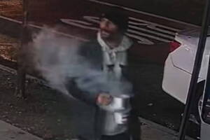 Hombre sufre graves quemaduras tras ataque con una sustancia desconocida en East Harlem.