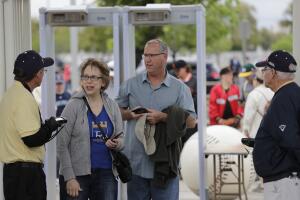 Virus Outbreak Baseball