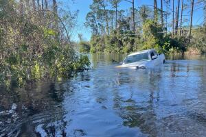 TORMENTAS-FLORIDA-INUNDACIONES