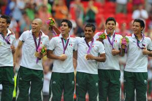 Néstor Araujo quiere repetir Juegos Olímpicos en Tokio 2020