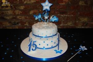 torta forrada con logo.jpg