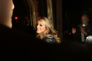 Sucede ahora que el presidente Trump sí sabía del pago por el silecio de Stormy Daniels.