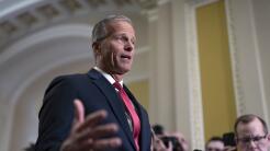 Republicanos en el Senado aprueban presupuesto que pide Trump para su plan de deportaciones