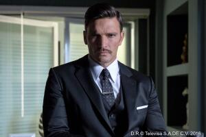 Julian Gil 