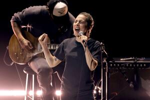 lady-gaga-premios-oscar-2023