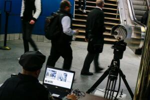 Estos dispositivos podrían ser instalados de manera permanente en la estación de trenes Amtrak de Penn Station y después se implementaría en los aeropuertos.