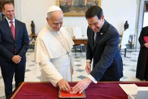 Marco Rubio se reúne con el papa León XIV en el Vaticano