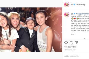jlo mama2.jpg