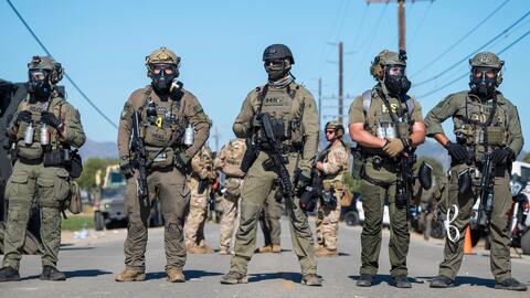 ICE publica imágenes de inmigrantes arrestados durante operativos en el sur  de California | Univision 34 Los Angeles KMEX | Univision