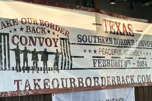 convoy tráileres inmigrantes frontera Texas 3