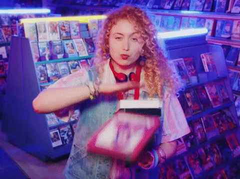 giphy_34.gif