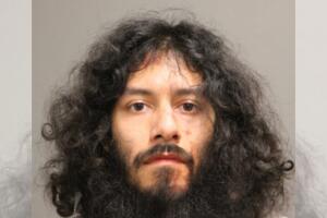 Daniel Salinas cargos.jpg