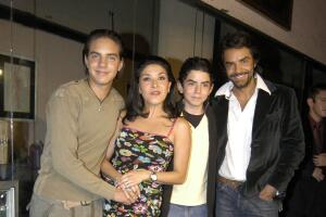 144-Fam_Derbez_y_Dalilah_Polanco.jpg
