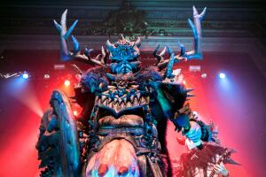 cantante_de_gwar.jpg