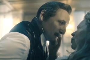 Reginald Hargreeves the umbrella academy 2.jpg